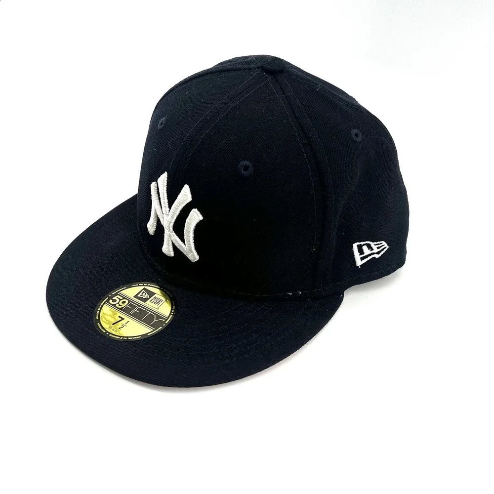New Era 59FIFTY New York Yankees Fitted Hat 7 1/2 Pink UV World Series Patch MLB